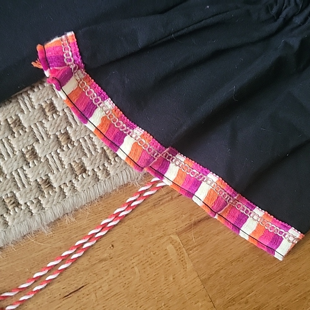 Velzera Boho Tunic Black Embroidered with tassels - Picture 3 of 4